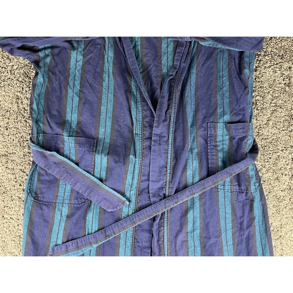 Nautica stains •comes